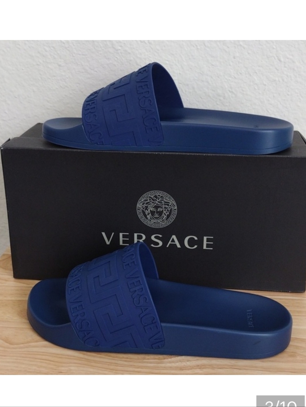 Versace Slides - Picture 3 of 12